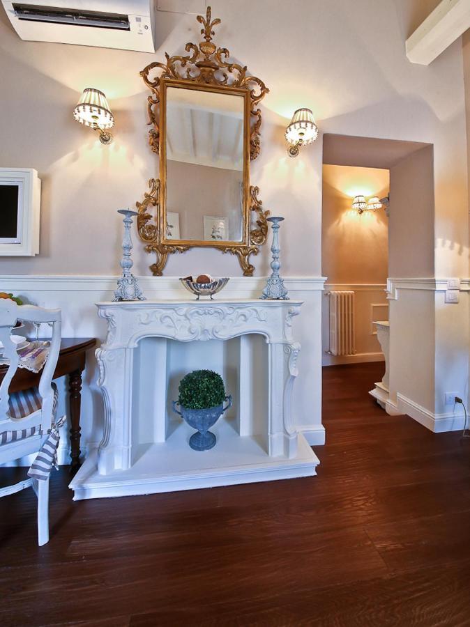 Ponte Vecchio Luxury Apartment