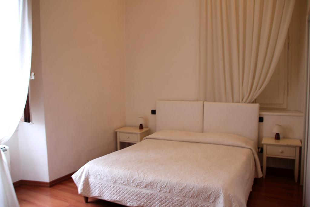 Couette-café Magnifico Messere Florence