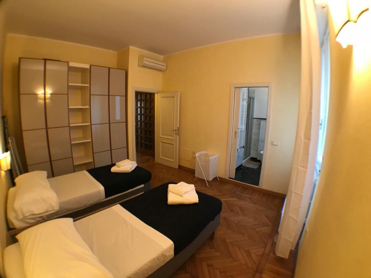 Ponte Vecchio 4 Bedrooms Apartment Florence