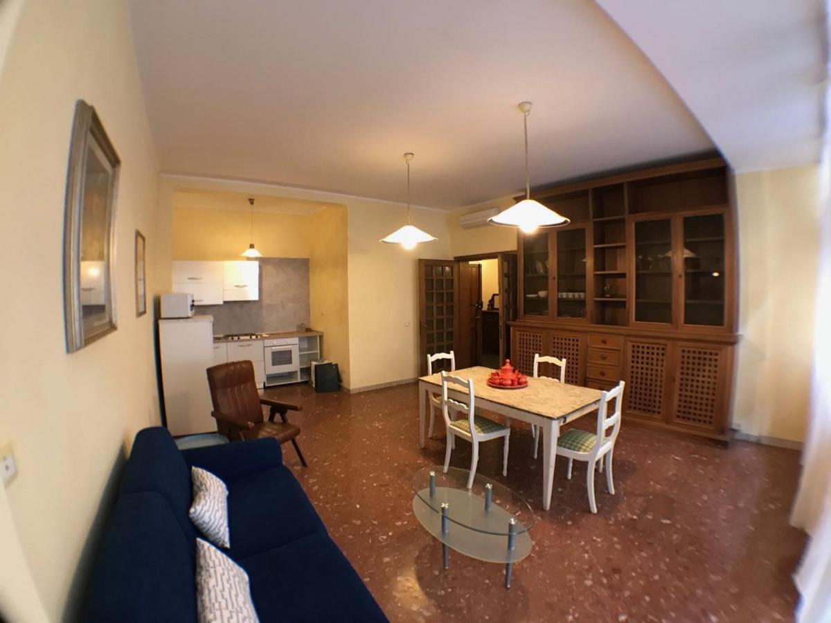 Apartment Ponte Vecchio 4 Bedrooms