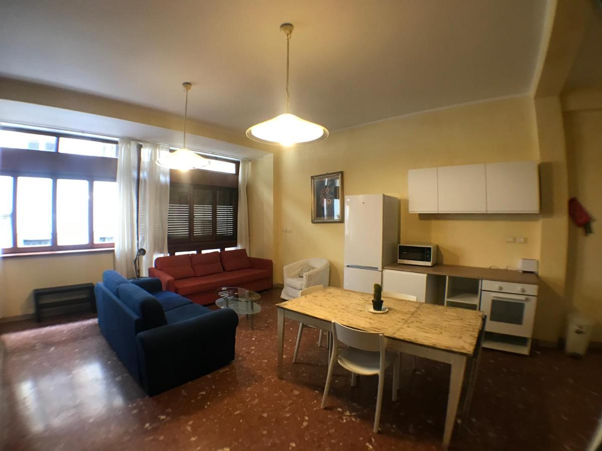 Apartment Ponte Vecchio 4 Bedrooms Florence