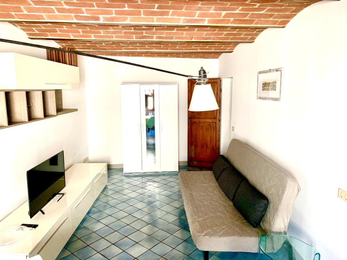 Apartment Presto Apartment Santo Spirito Oltrarno Florence