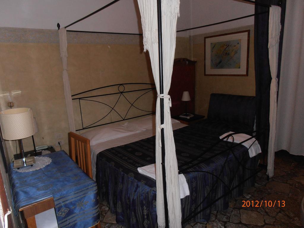 Souvenir Maya Hotel Florence