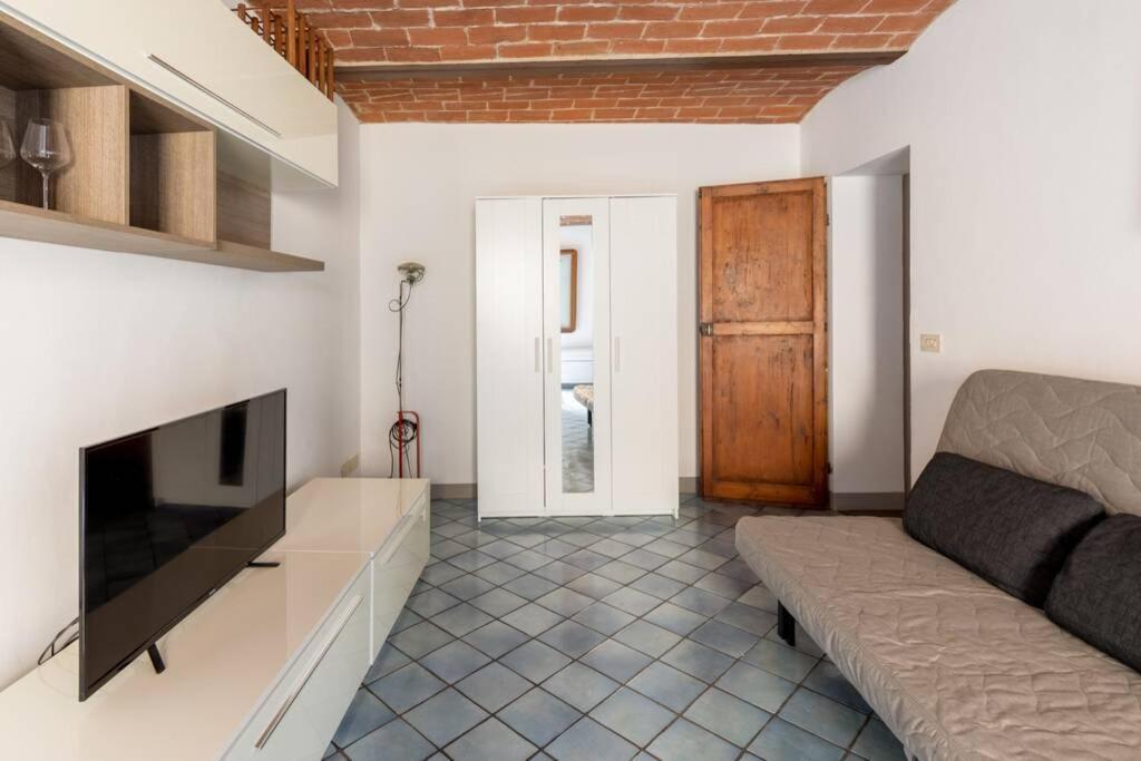Presto Apartment Santo Spirito Oltrarno Florence * Florence