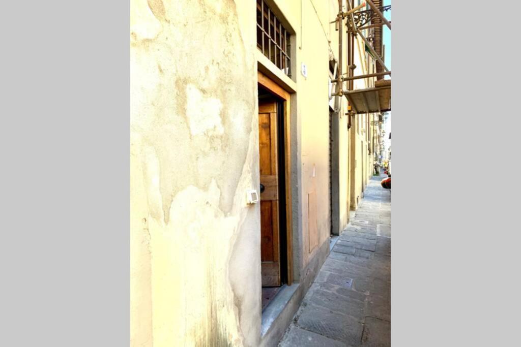 Apartment Presto Apartment Santo Spirito Oltrarno Florence *
