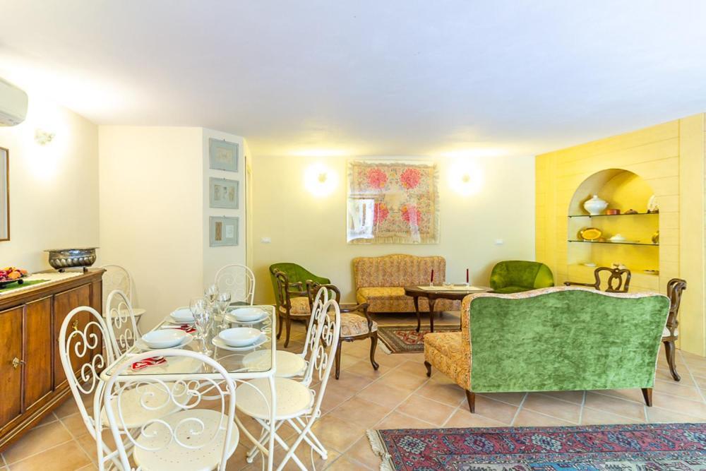 Rosmarino Apartment *
