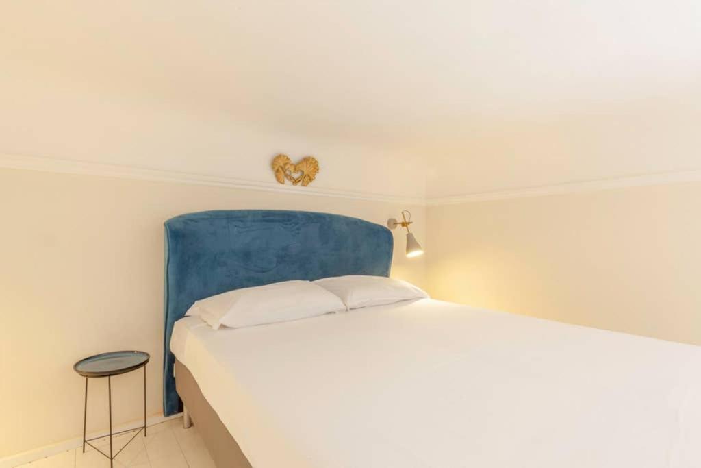 Apartment Santa Croce. Quiet, Large And Luminous Loft Florence