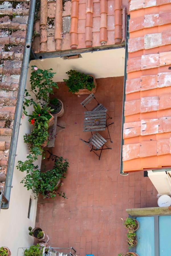 Casa Quaratesi * Florence