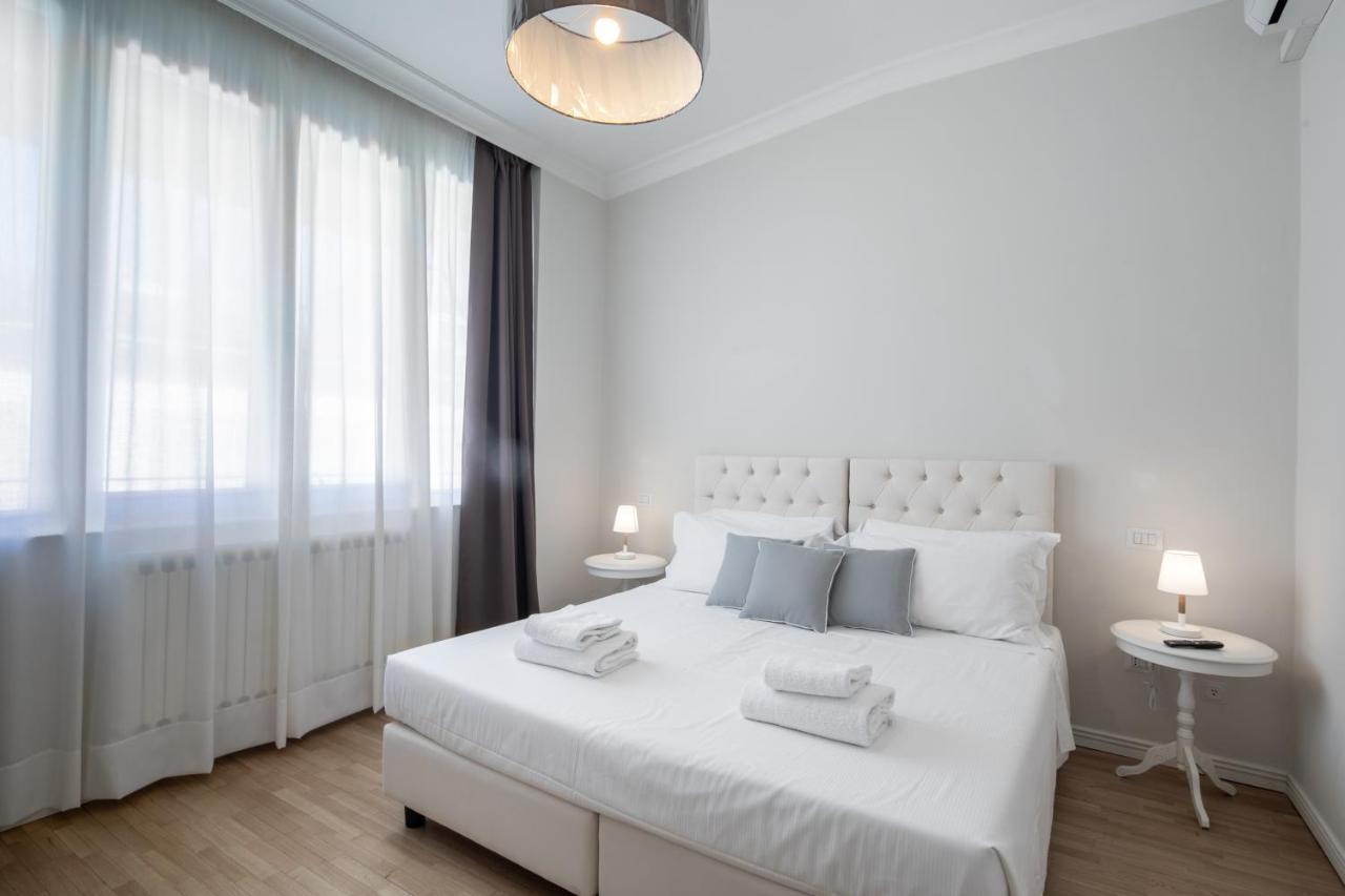 Duomo Prestige By Mmega Apartment Florence