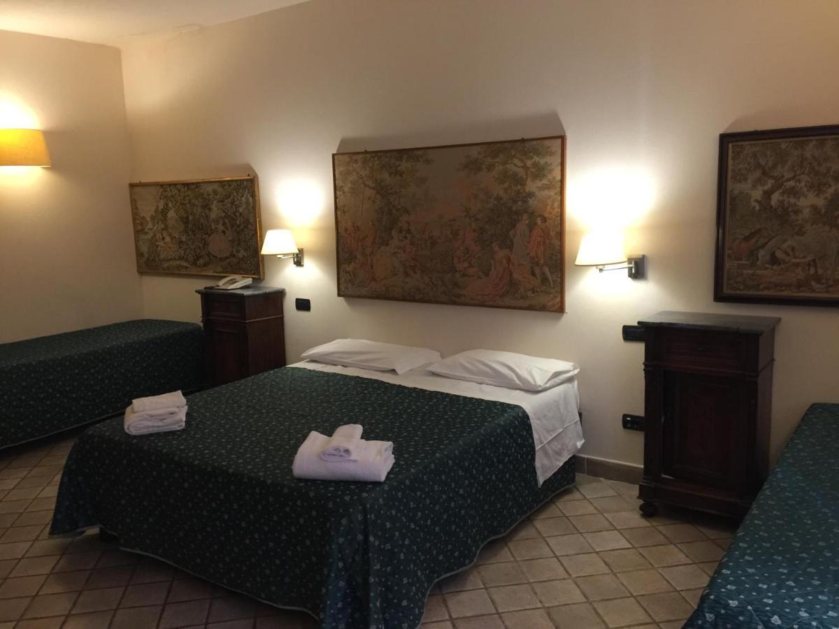 Le Due Fontane 3* Florence