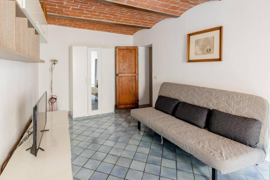 Apartment Presto Apartment Santo Spirito Oltrarno Florence Florence