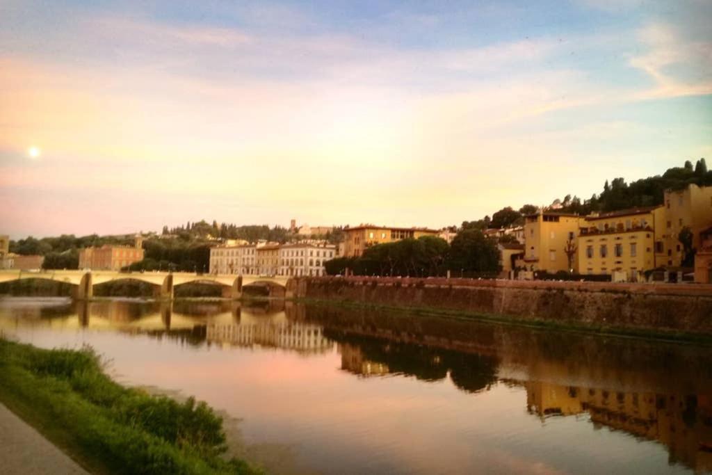Santa Croce. Quiet, Large And Luminous Loft