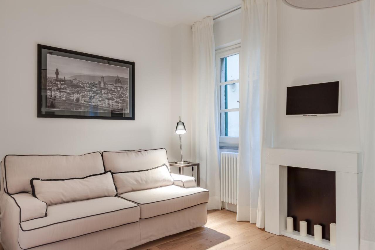 - Palchetti Terrace * Florence