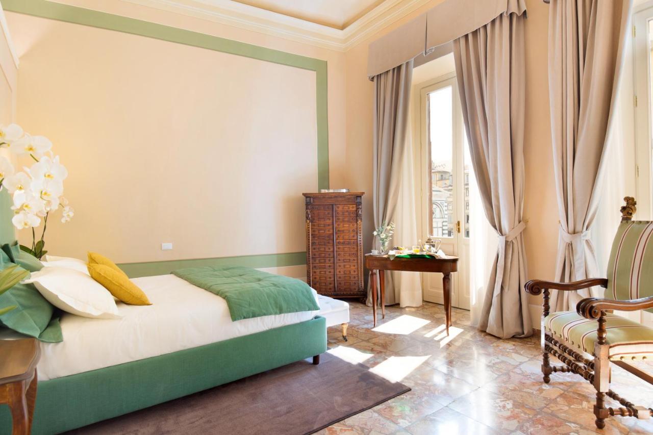 Cerretani Palace Luxury Couette-café