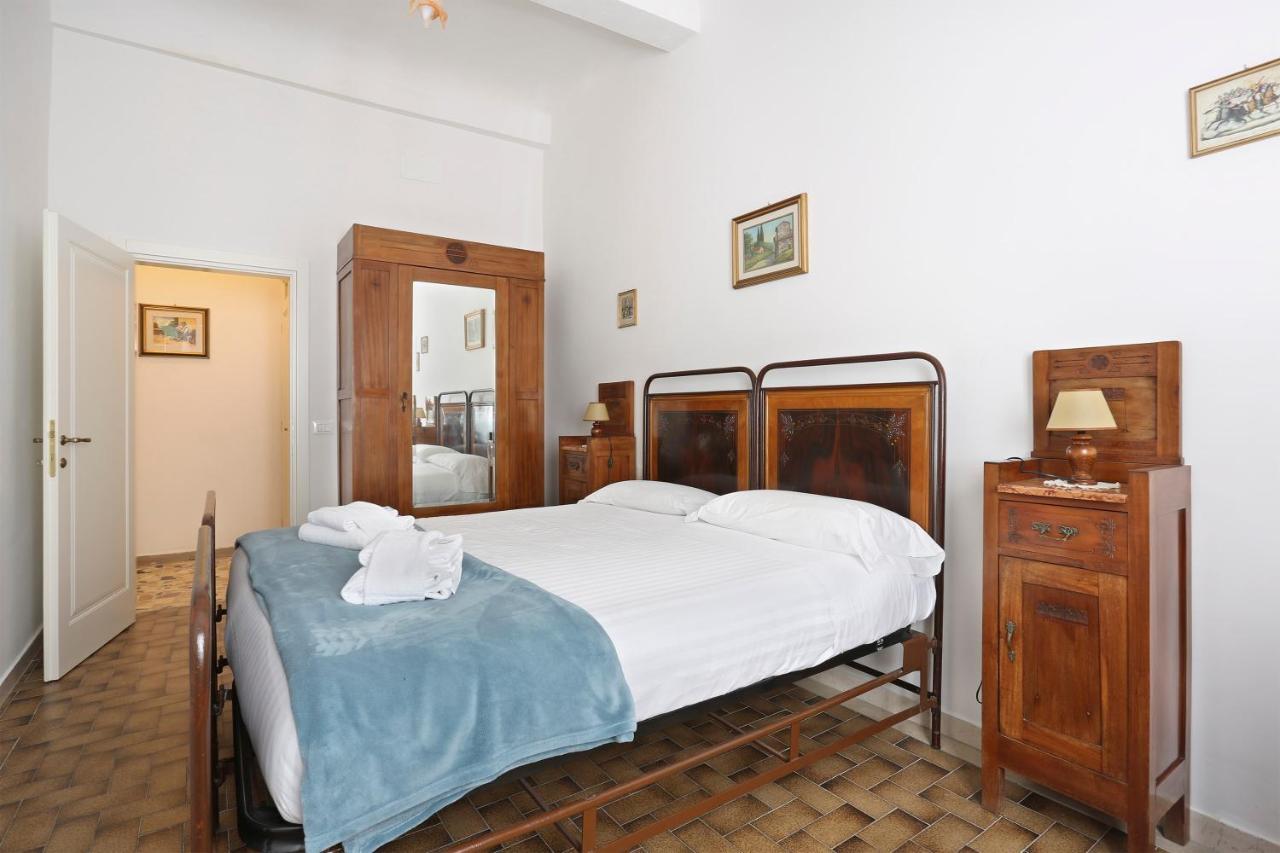Appartement Le Grazie In Superb Location