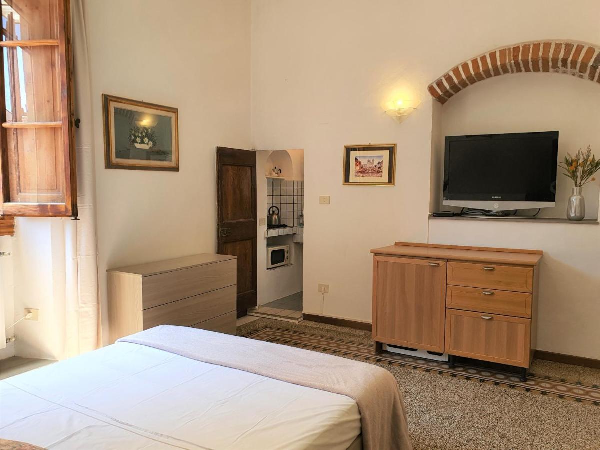 Apartment Piazza Ciompi Florence