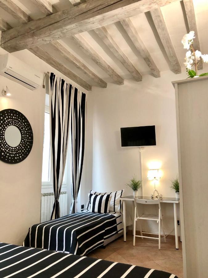 Santa Croce Garden Apartment Florence