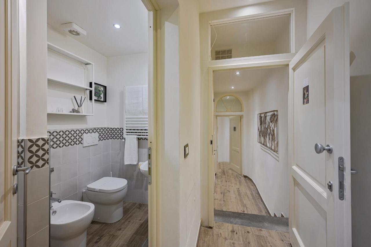 Via Macci Stylish Apartments: Charming Apartment *