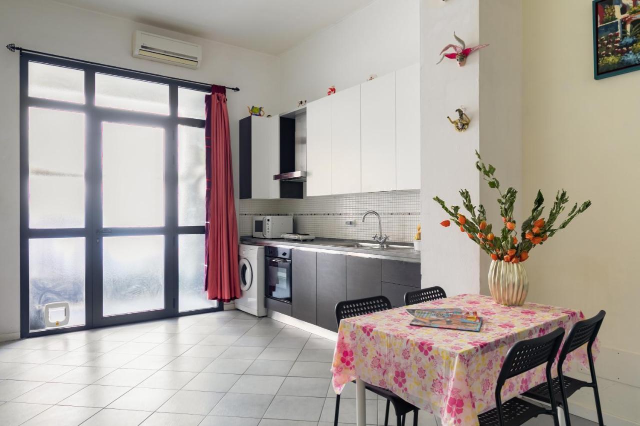 Essenza Holiday House Apartment *