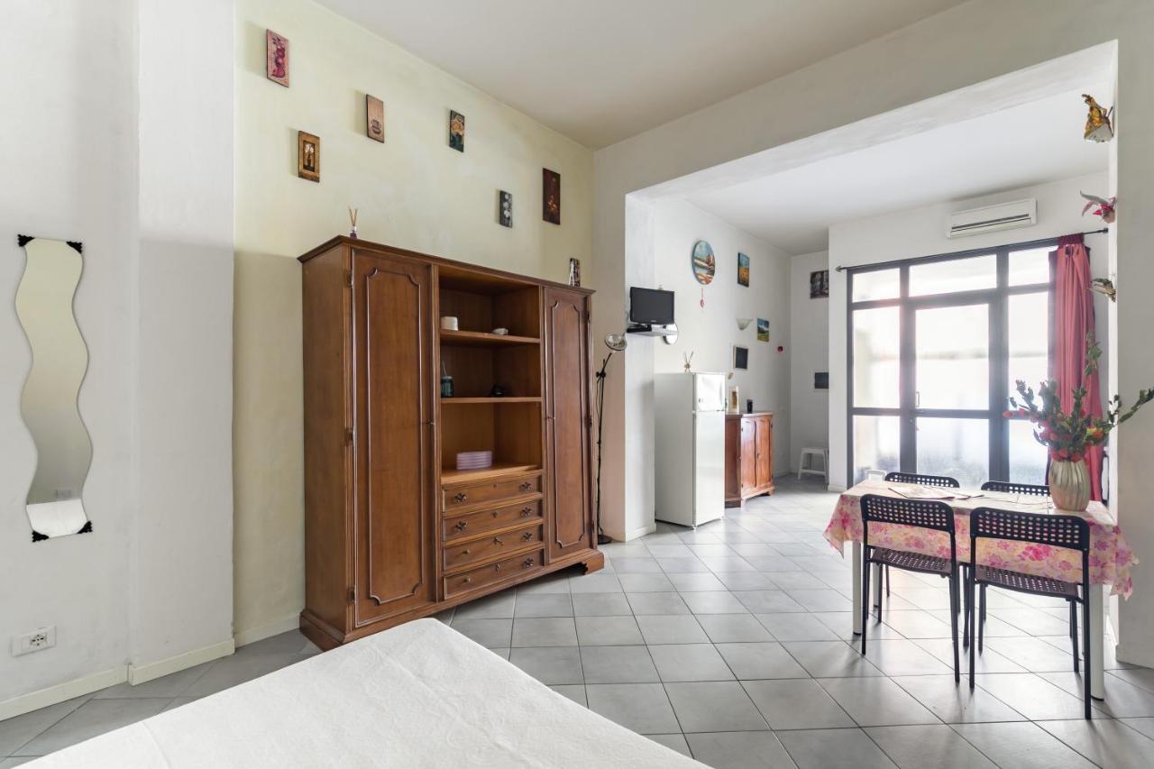 Essenza Holiday House Apartment *