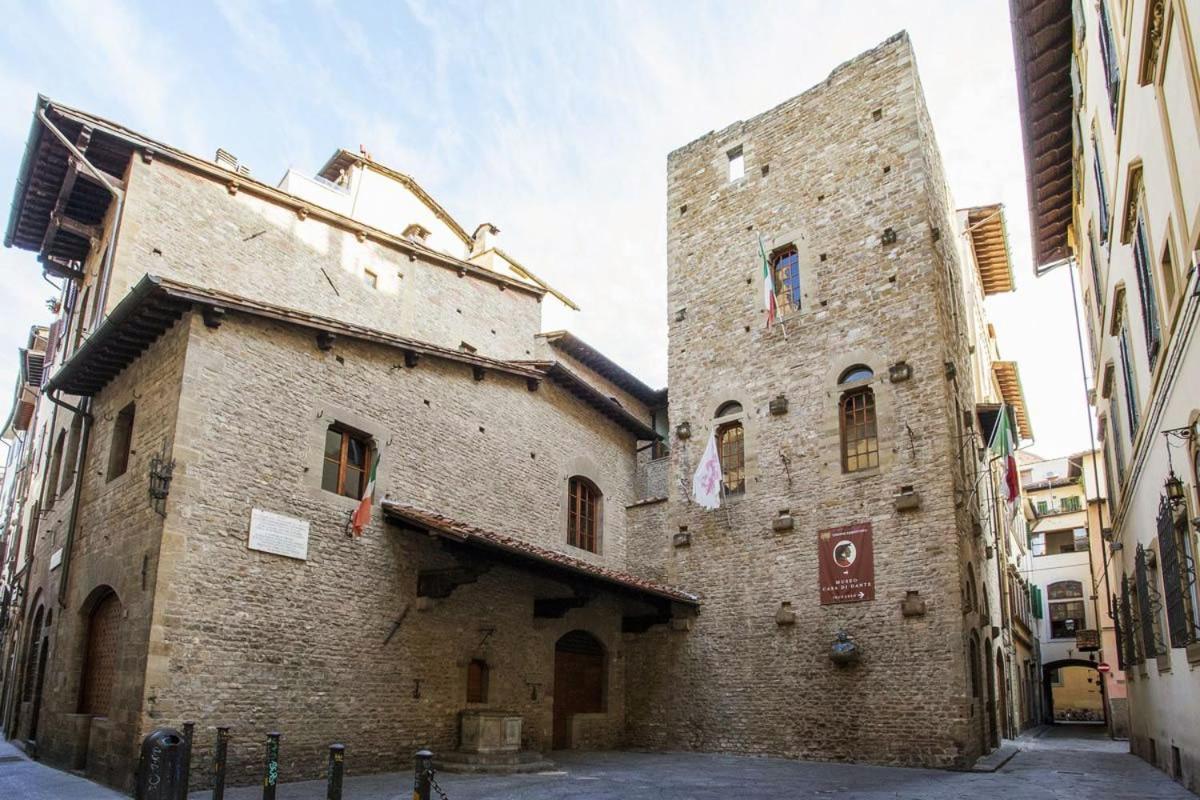 Casa Faenza At Most Historical Center With Lift !!! Guest house Florence
