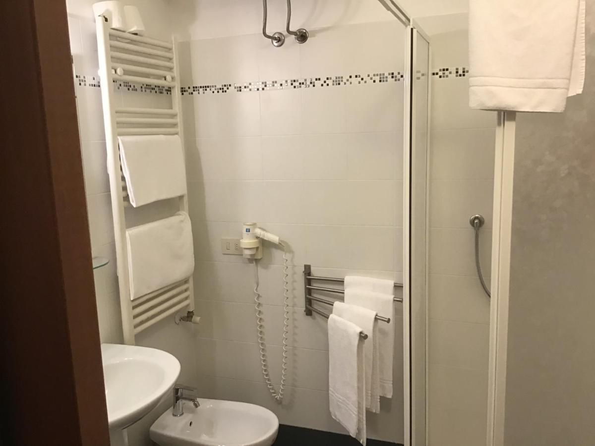 For 4 Persons Near Station Of Santa Maria Novella Apartment Florence
