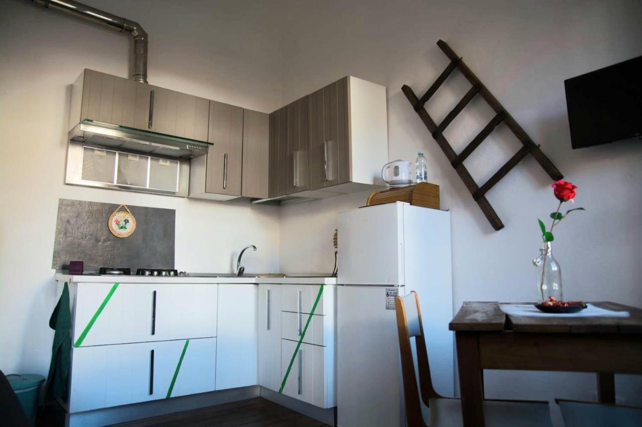 Little Luxury In San Lorenzo Apartment *