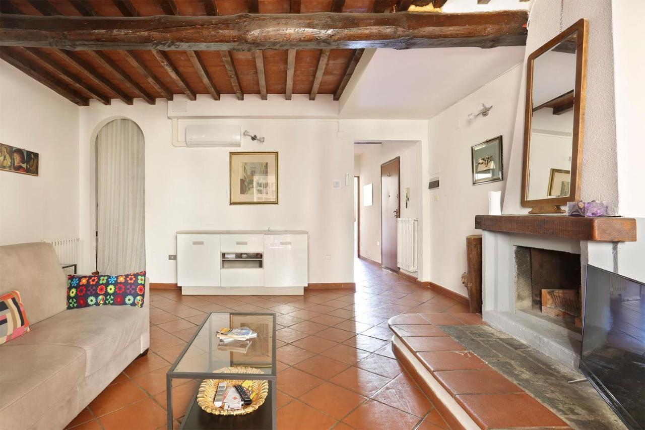 Tornabuoni Apartment- Hosted By Sweetstay