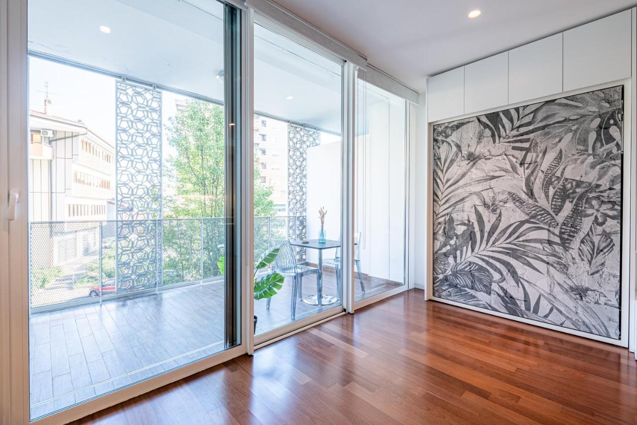 Centro Di Lussuoso Loft Con Grande Balcone Appartement *