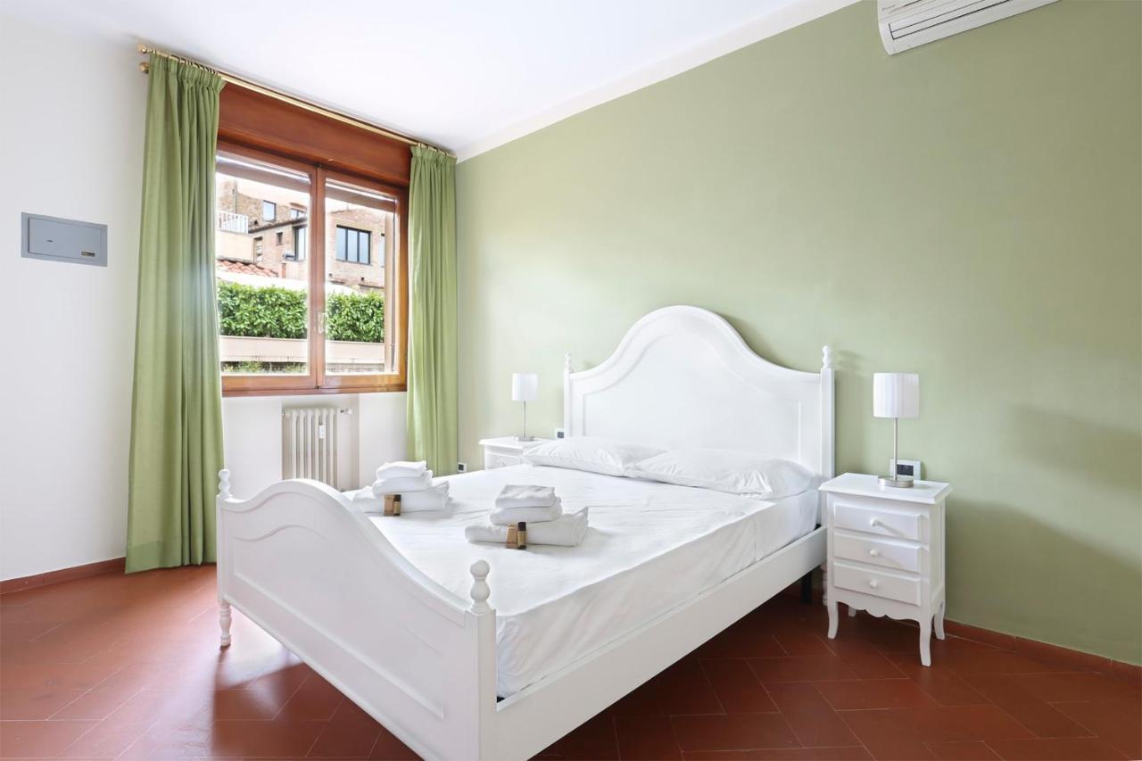 Apartment Pontevecchio 2 Bedrooms Suite-hosted By Sweetstay