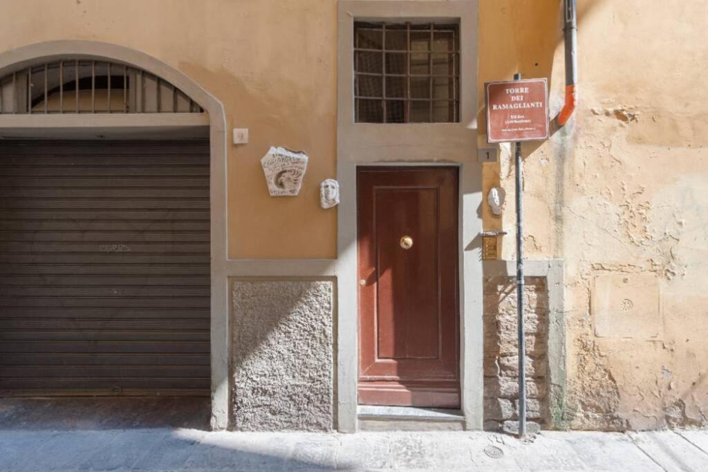 Medieval Tower House Near Ponte Vecchio - * Florence