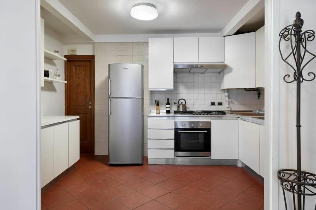 Rondinelli Apartment