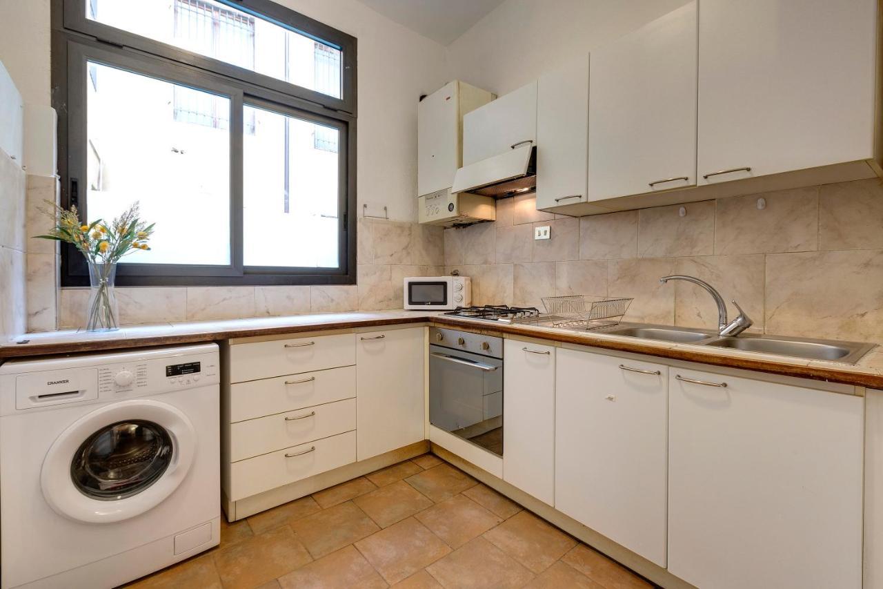 Appartement Campidoglio 4 *