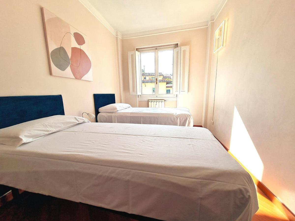 Apartment Jessy With Terrace At Ponte Vecchio *