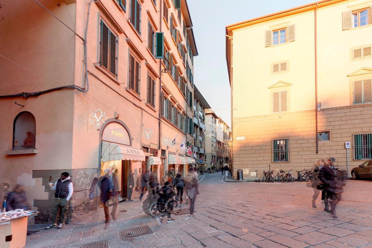 Appartement Pitti 24 *