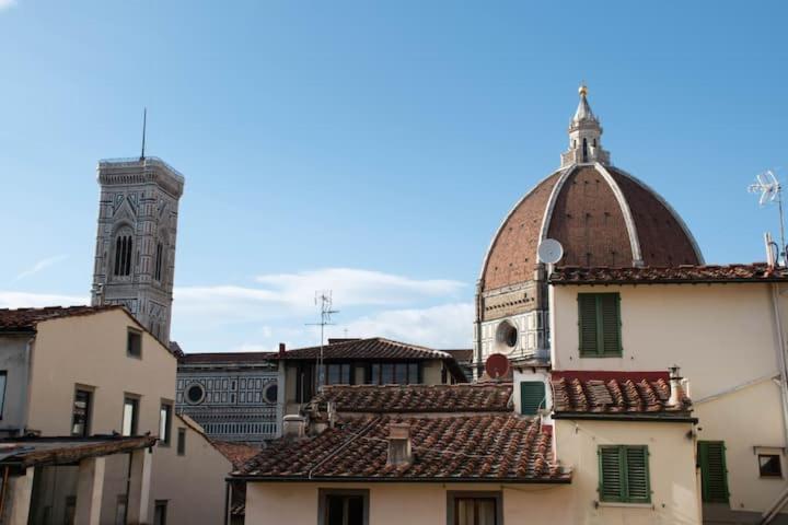 Cozy Dante's * Florence