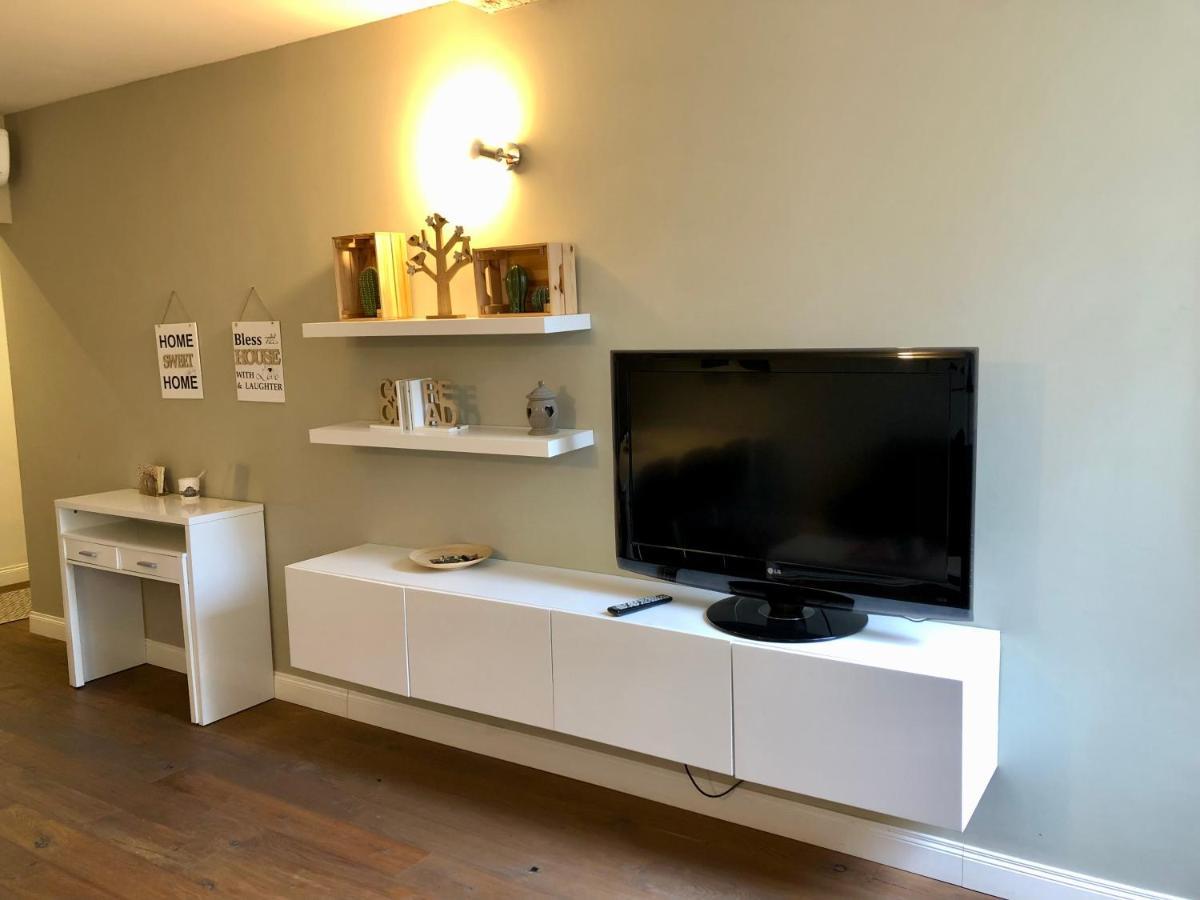 Apartment Leon Rosso Flat *
