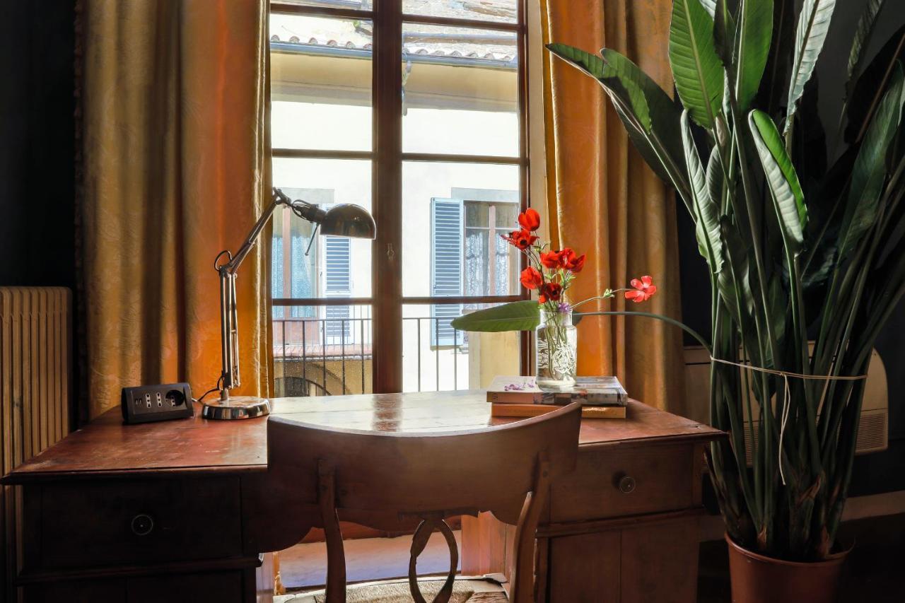 - The Slowcoach House Apartment *