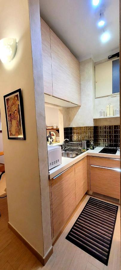Pontevecchio Apartment *