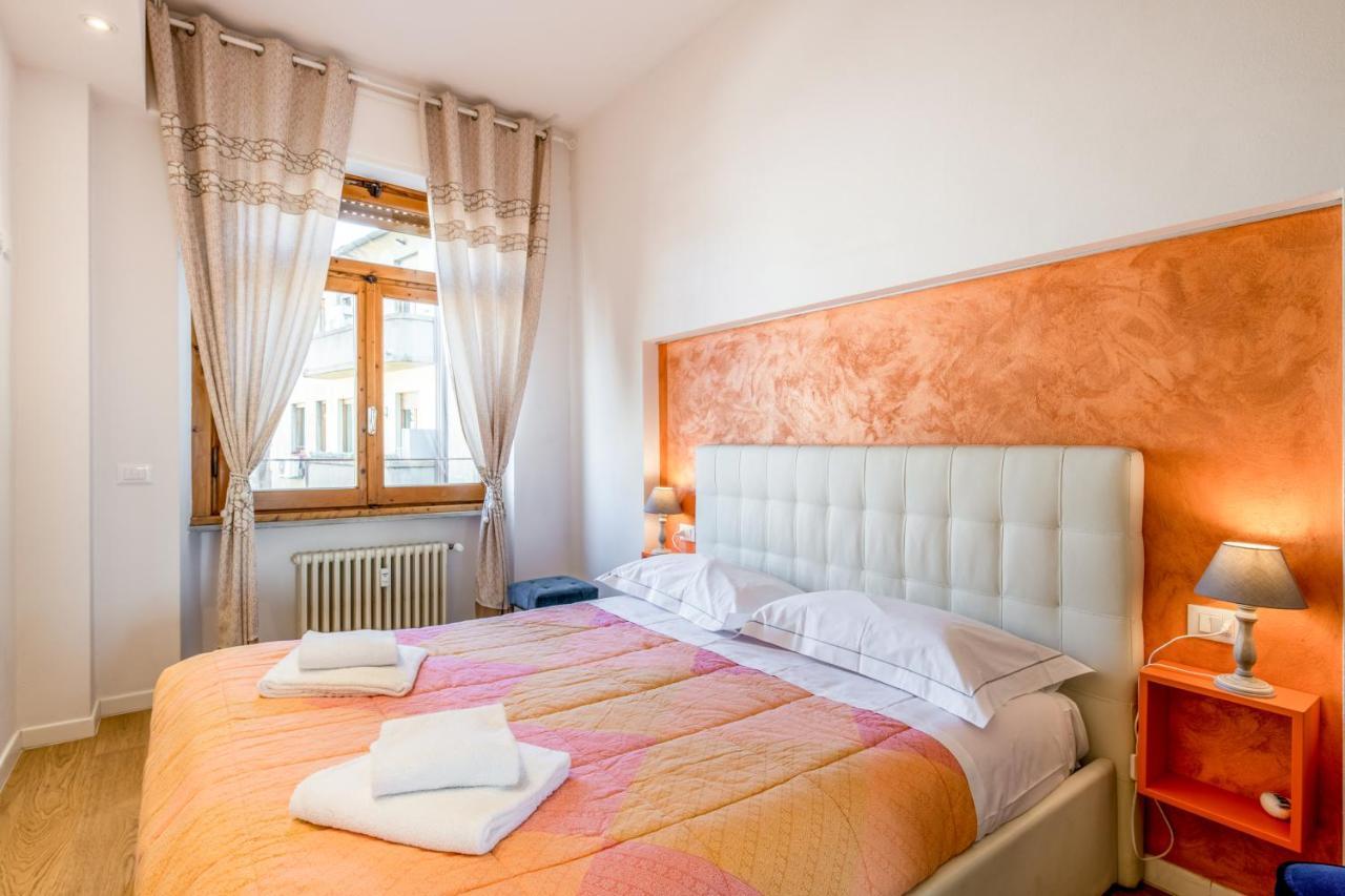 Apartment Guesthost - Santa Maria Novella Cozy Flat *