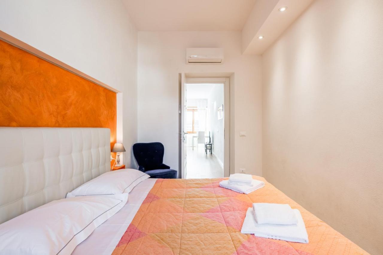 Apartment Guesthost - Santa Maria Novella Cozy Flat Florence