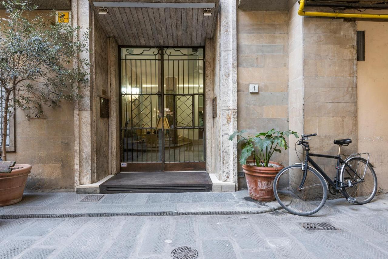 Stunning Ponte Vecchio By Mmega Apartment