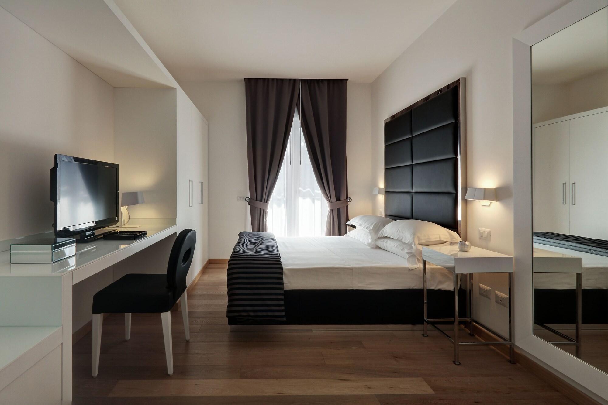 Lhp Apartment Florence