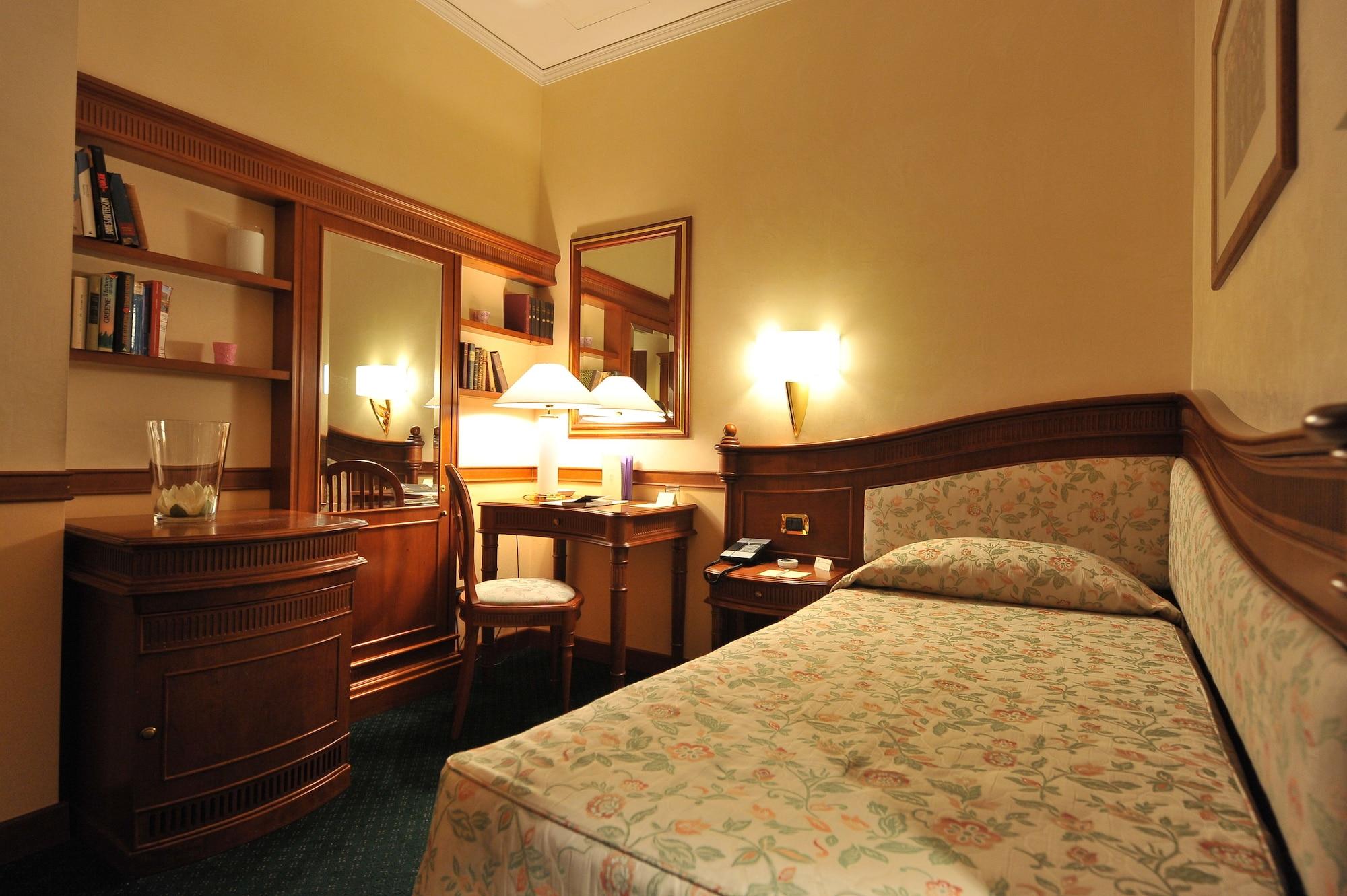 Degli Orafi Hotel 4*