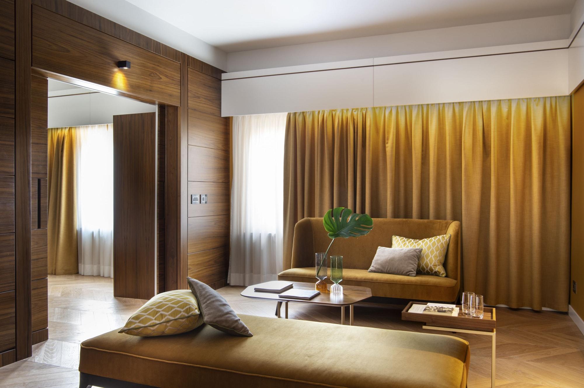 Degli Orafi Hotel 4*