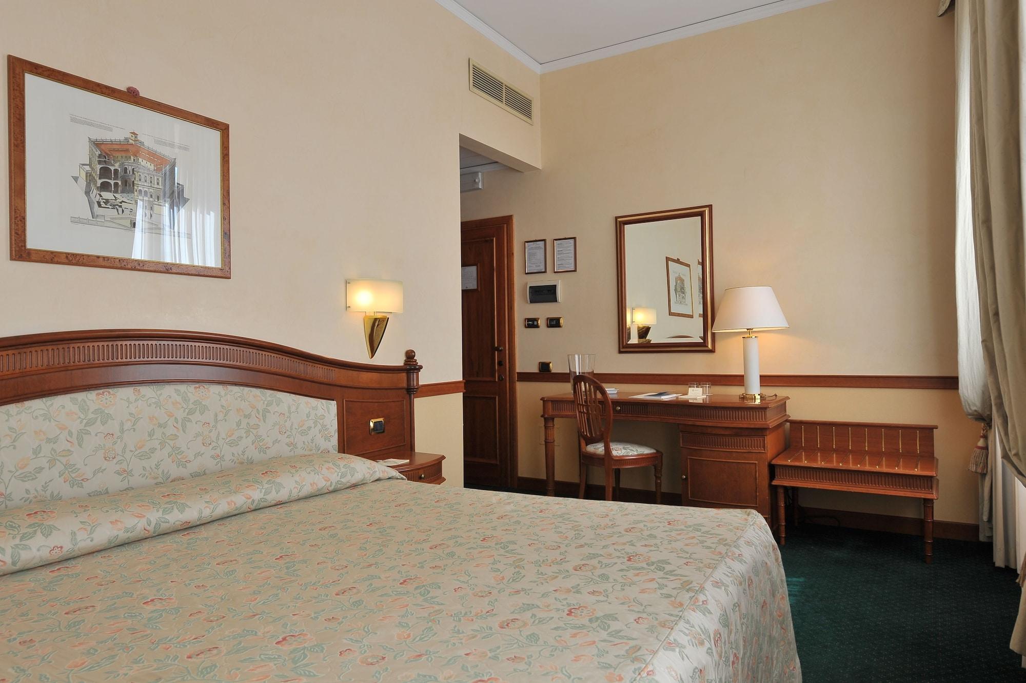 Hotel Degli Orafi Florence