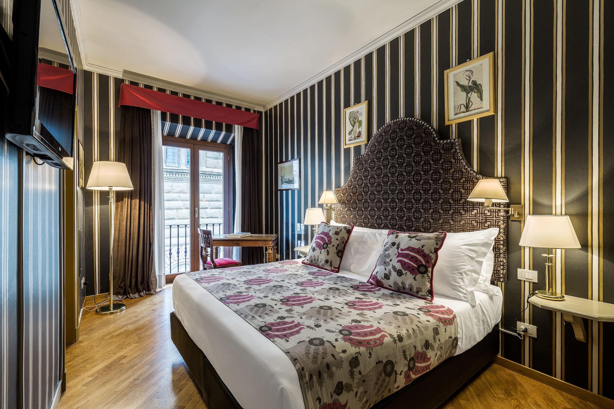 Mate Collection Isabella, Hotel 4*