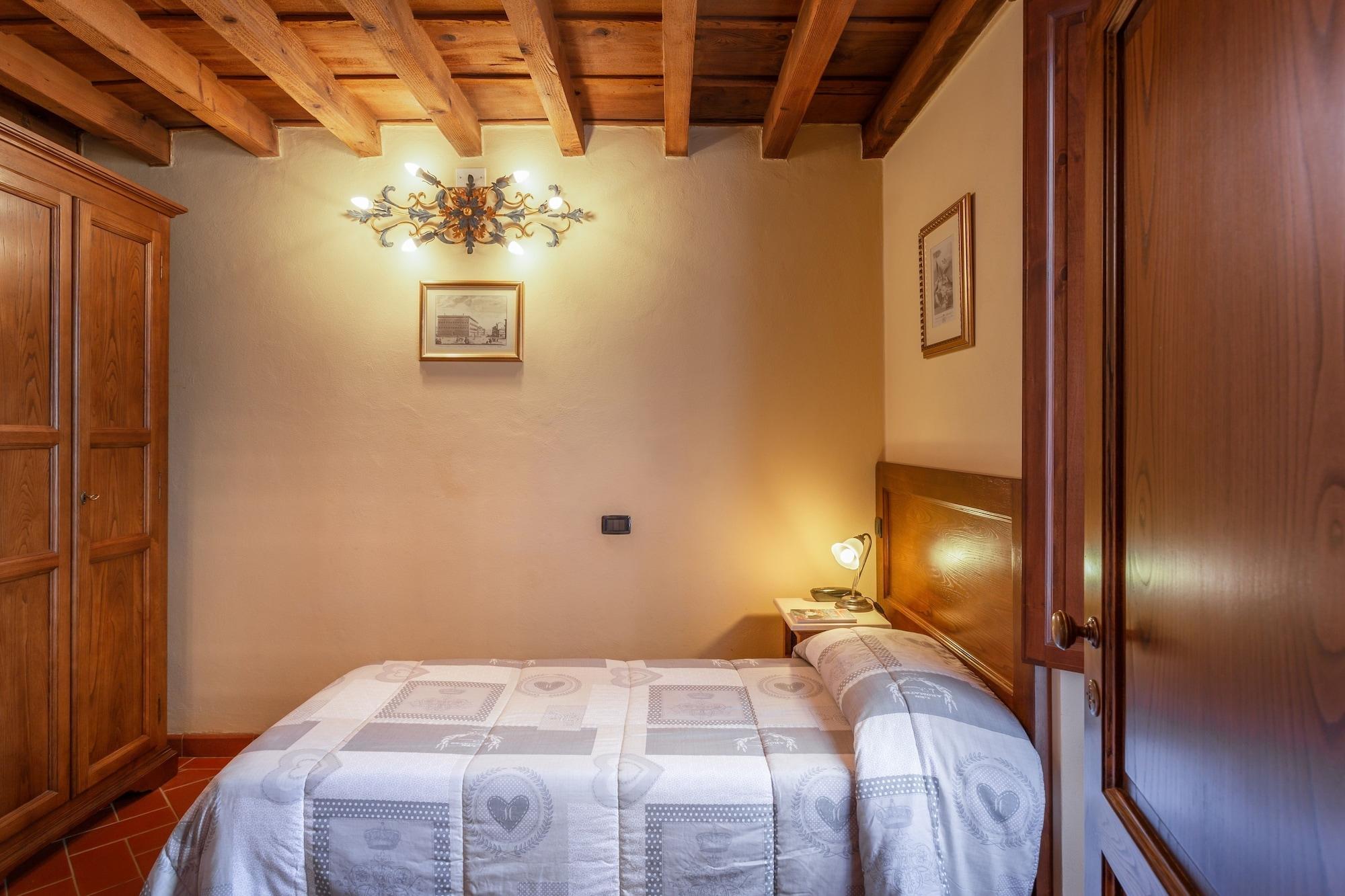 Palazzo Graziani 2*