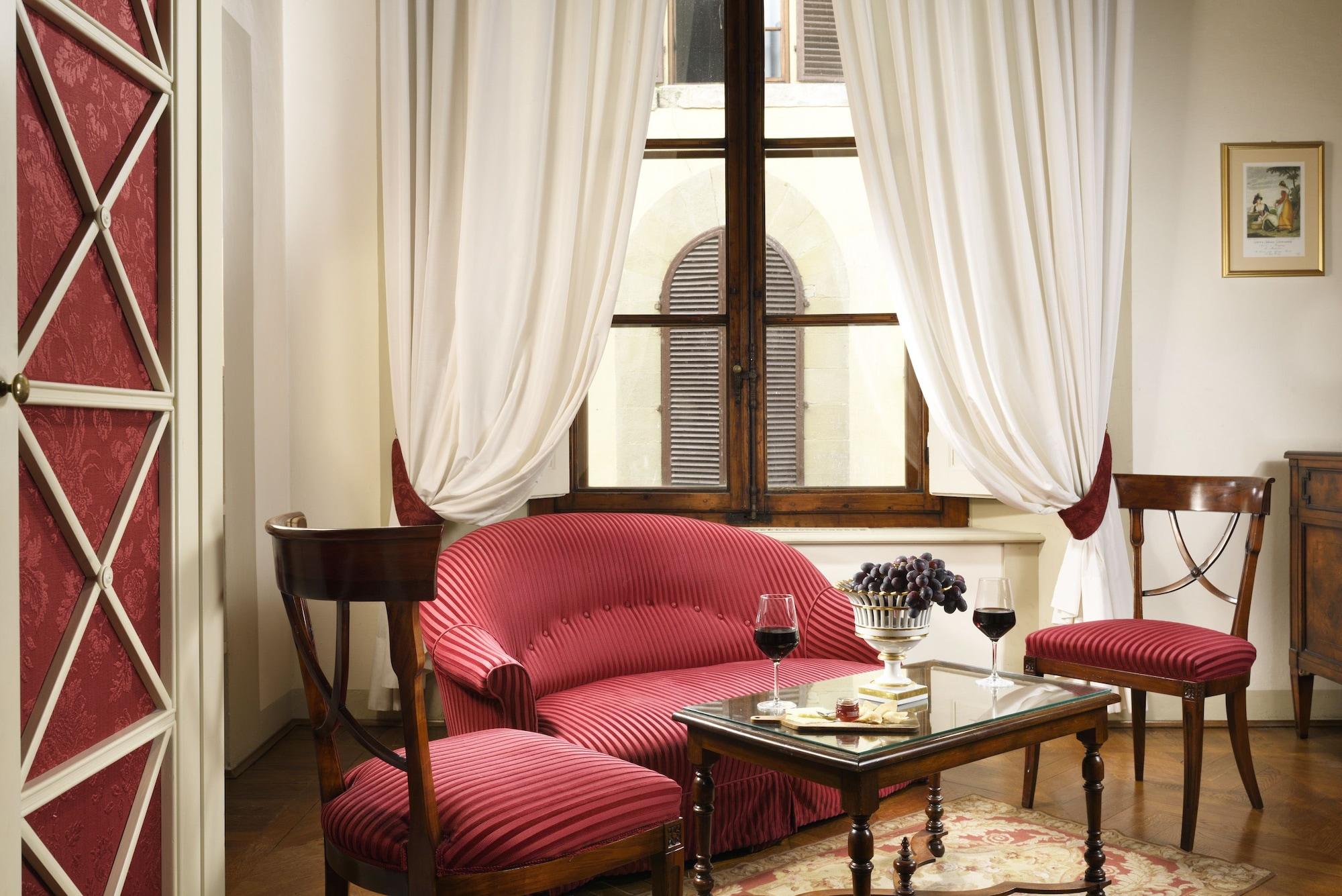 Palazzo Niccolini Al Duomo Residenza D'epoca Florence