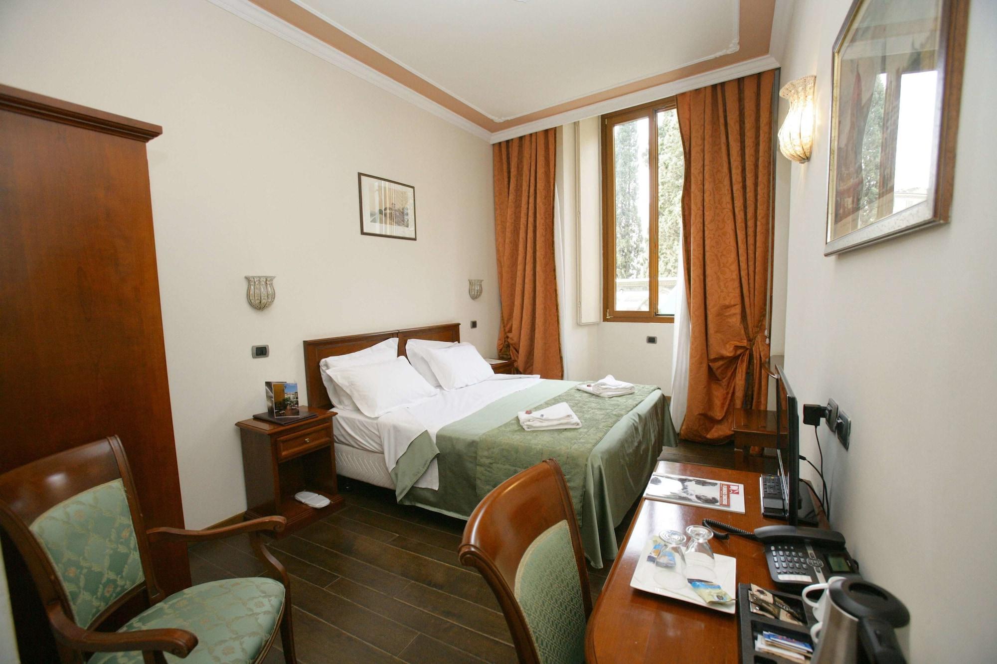 Domus Florentiae 4* Florence
